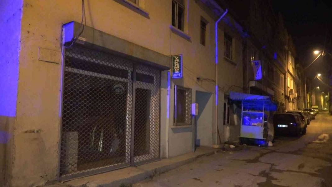 Elinde sigarayla uyuyakalınca ölümden döndü 9